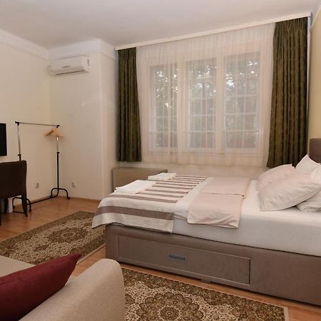 Apartment Nikola Белград Экстерьер фото